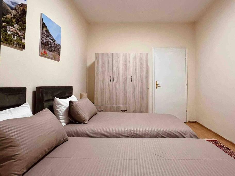 Zarlett House, Pazari Ri ,Villa With Garden,Parking Tirana Exterior foto